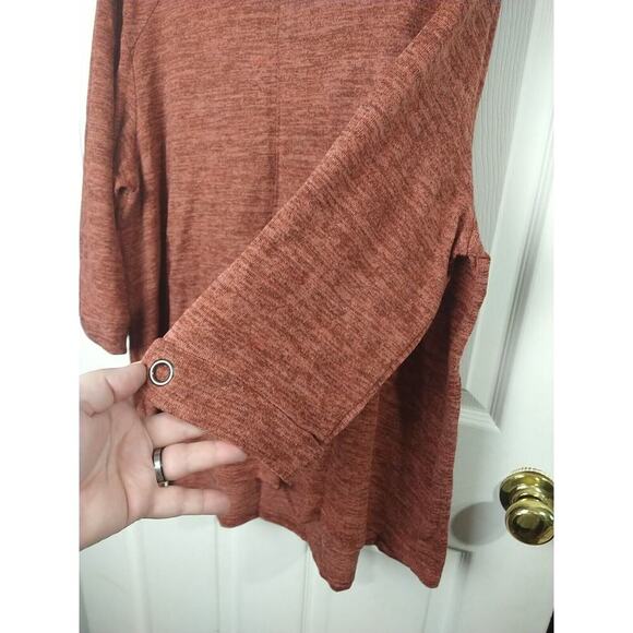 N Touch Woman XLP Rust Pullover Grommet Slit Sleeve Hi Low Hem 3/4 Sleeve - Picture 5 of 8